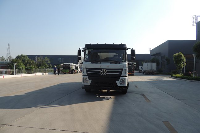 東風(fēng)K5,15方灑水車(chē)