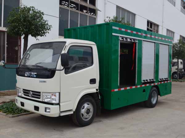 程力威污水處理車(chē)