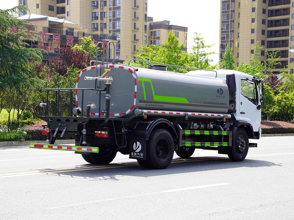 CLT5120GSSEQ6型灑水車 東風T17