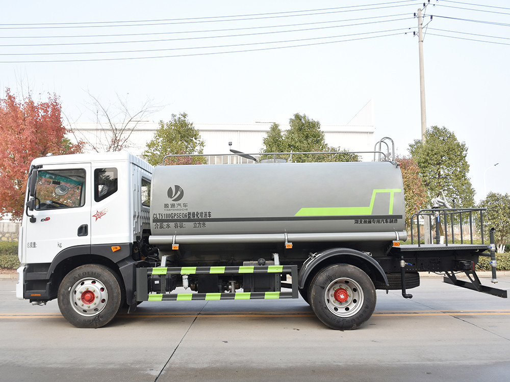 CLT5180GPSEQ6型灑水車