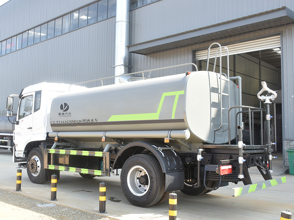 CLT5161GSSEQ6型灑水車(chē)
