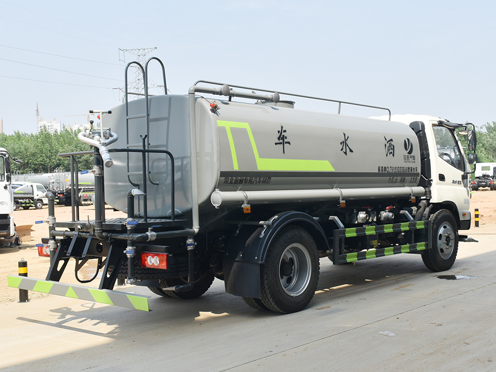 CLT5123GSSBJ6型灑水車
